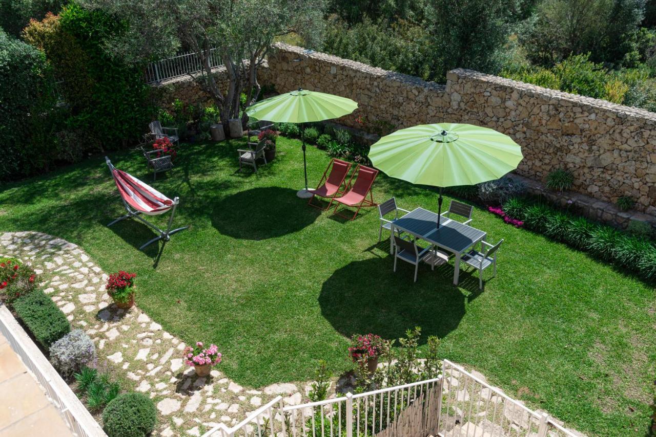 Stardust Guesthouse Augusta Bagian luar foto