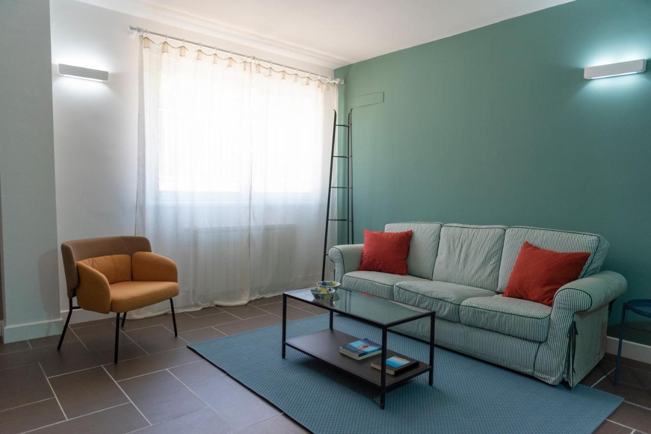 Stardust Guesthouse Augusta Bagian luar foto